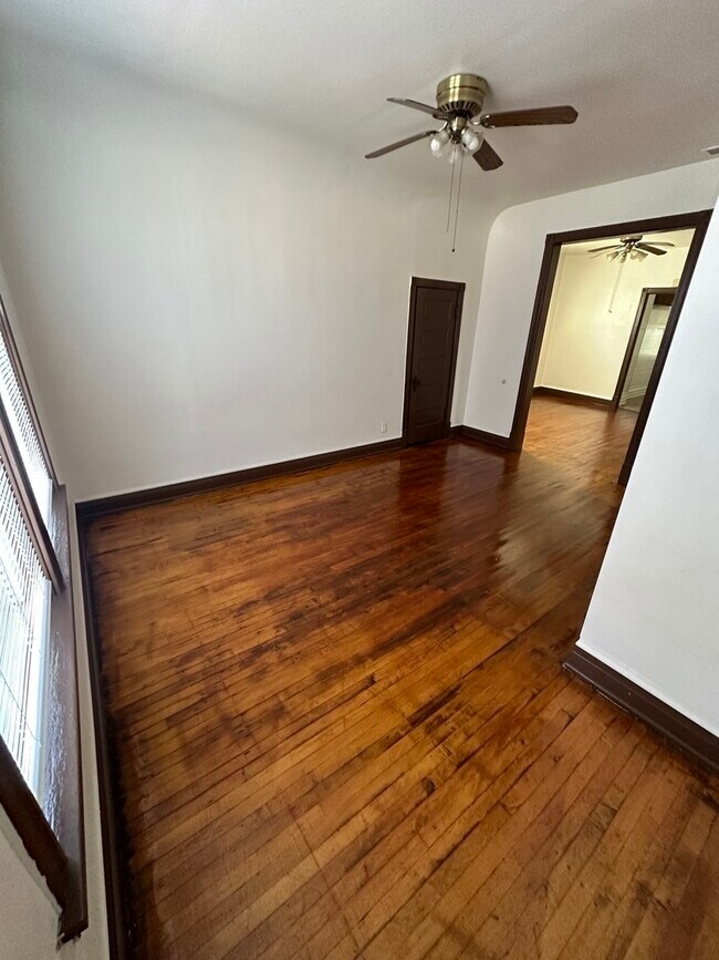 Foto del edificio - 4715 W Fulton St