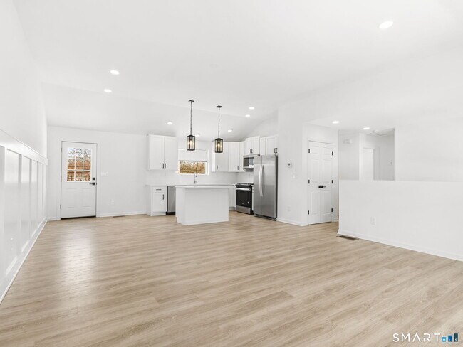 Foto del edificio - 1974 Kings Hwy