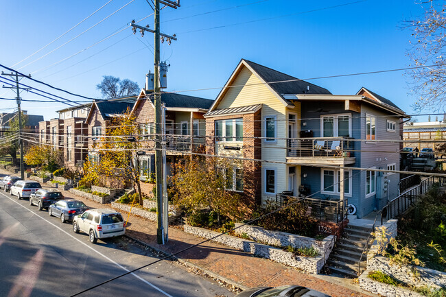 Building Photo - Germantown Commons