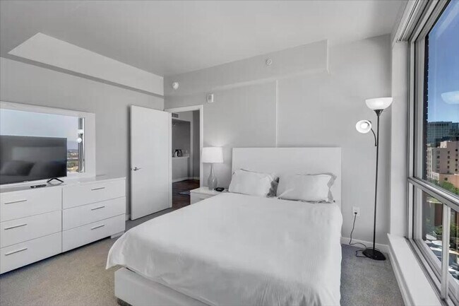 Foto del edificio - 782 Peachtree St NE