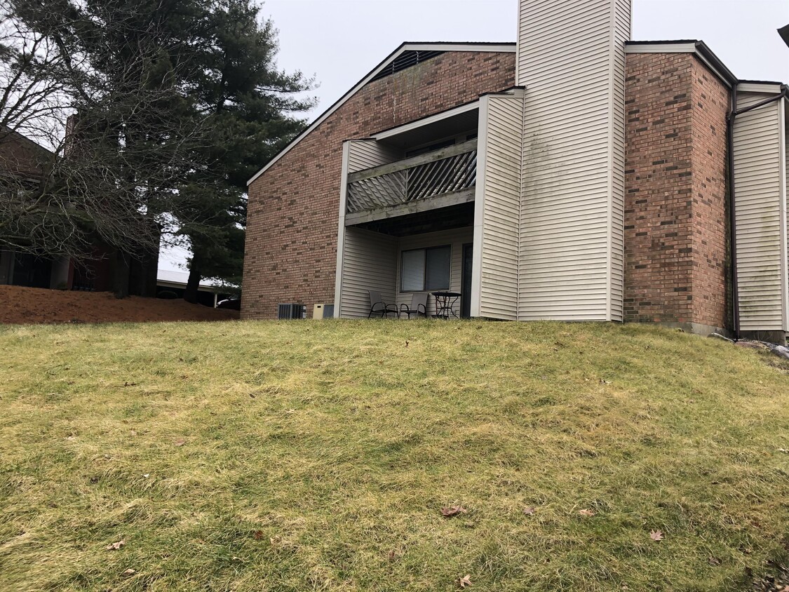 Foto del edificio - 5720 Autumn Ridge Ct