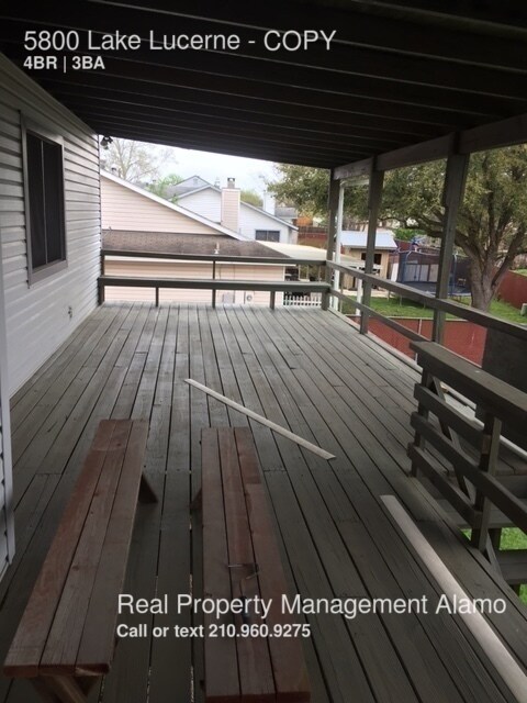 Building Photo - 5800 Lake Lucerne St