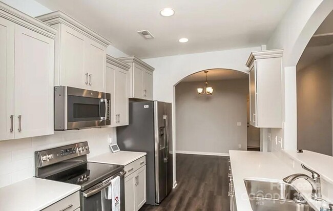 Building Photo - 1141 Coopers Ridge Ln