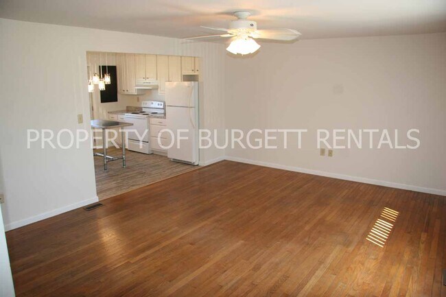 2 BEDROOM UNIT - 1601 W 350 N