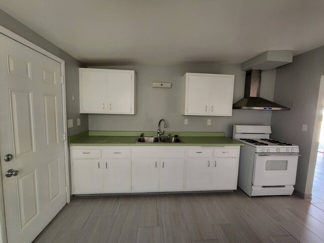 Building Photo - 7737 North Star: With Spectacular Views Co...