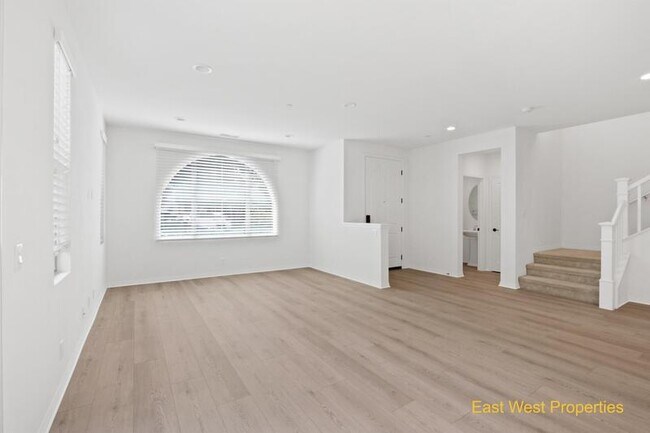 Building Photo - 89 Henson