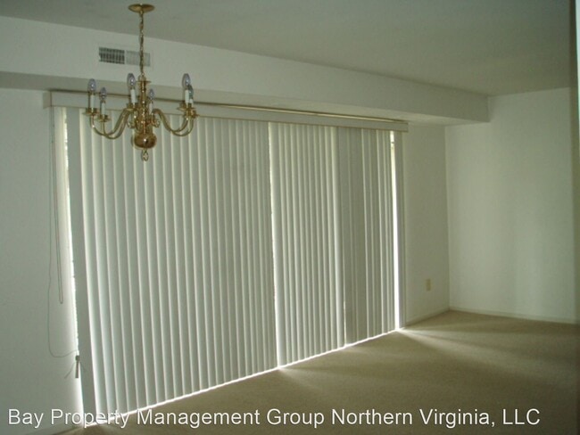Building Photo - 1 br, 1 bath House - 7328 LEE HWY #104