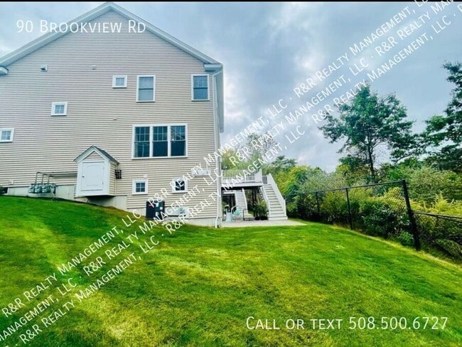 Building Photo - 90 Brookview Rd
