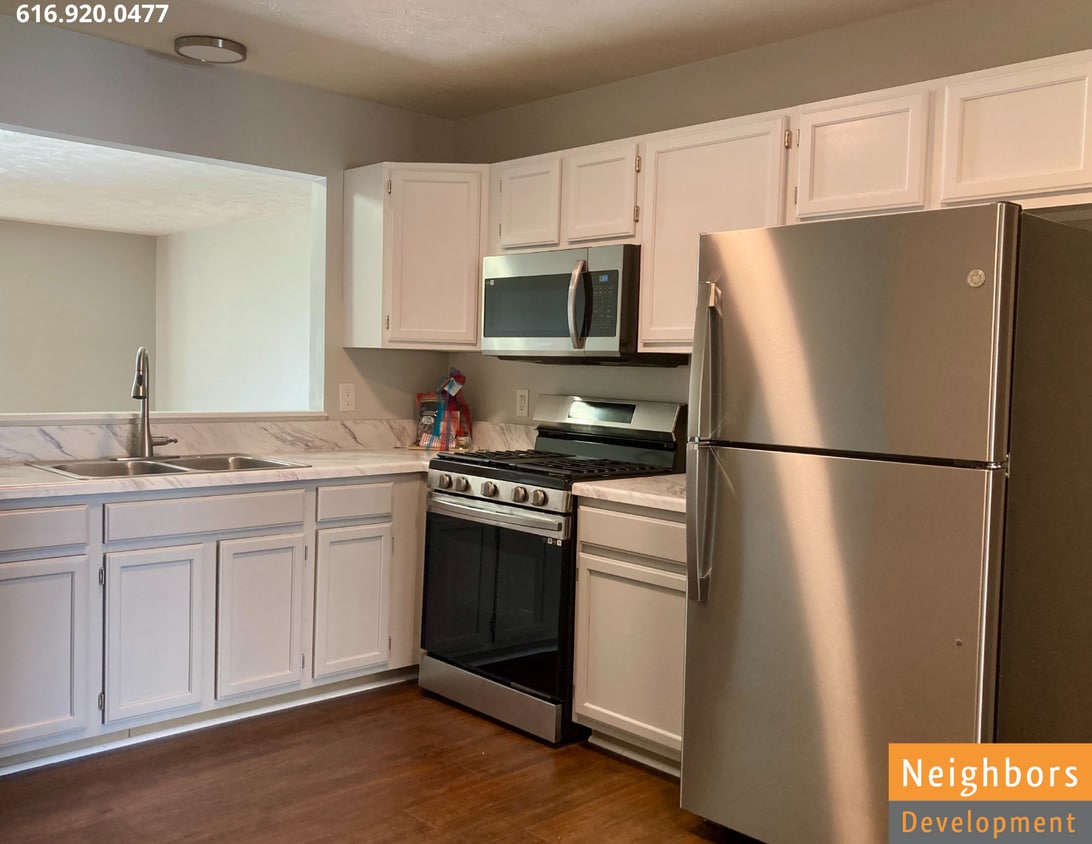 5425 Rivertown Cir SW, Wyoming, MI 49418 House Rental in Wyoming, MI