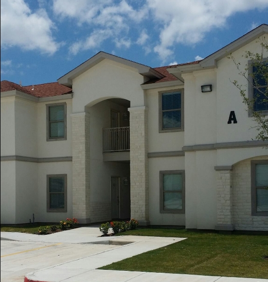 Building Photo - Lakeview Apartments Lakeview Apartments