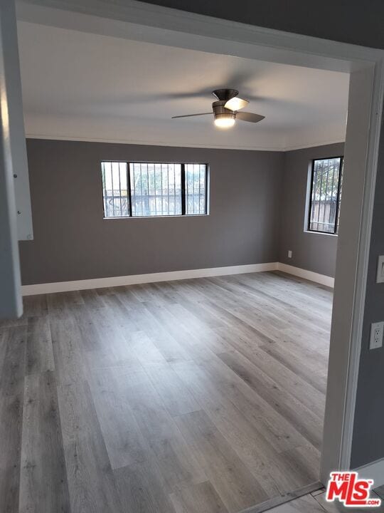 Building Photo - 1137 S Kern Ave