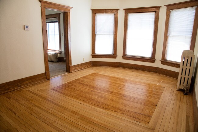 Foto del edificio - 313 Denver St