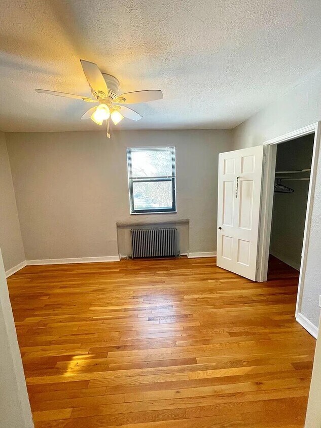 Primary Photo - 97 Poplar Dr