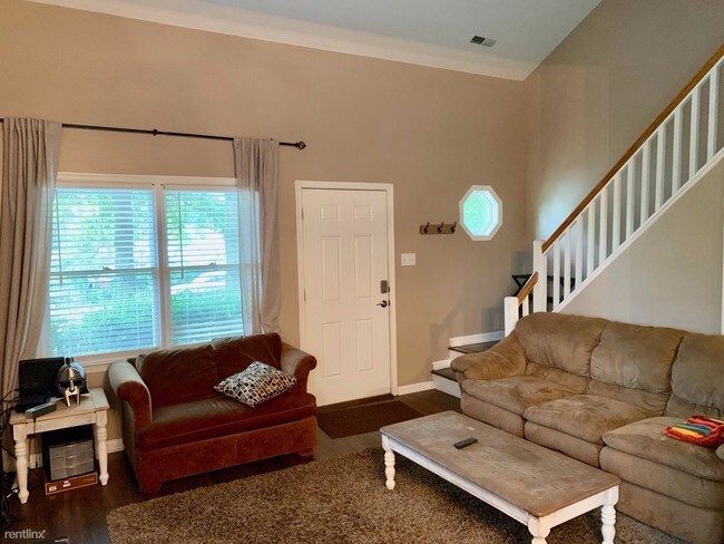 Building Photo - 3 br, 2 bath House - 973 Rives Street