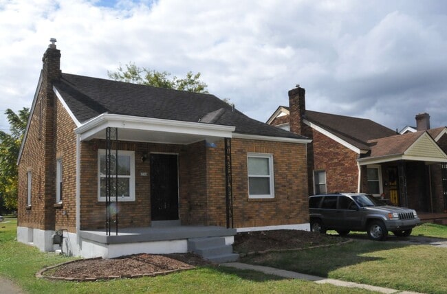 Beautiful 3 Bedroom 1 Bathroom Home - Beautiful 3 Bedroom 1 Bathroom Home