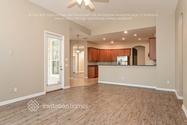 Foto del edificio - 2512 W Caparina Dr