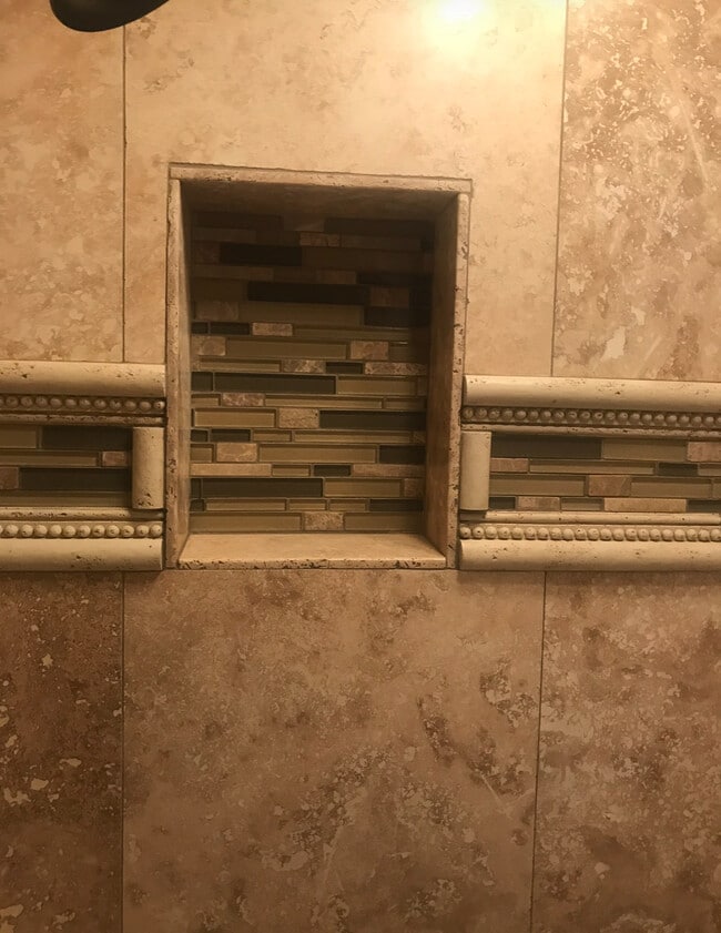 Building Photo - 703 Via Presa