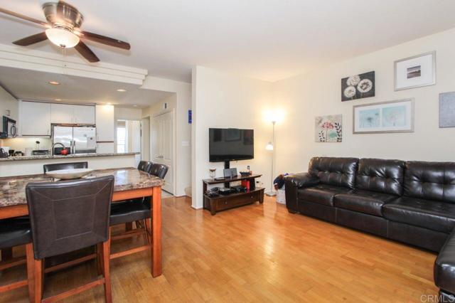Foto del edificio - 12646 Carmel Country Rd