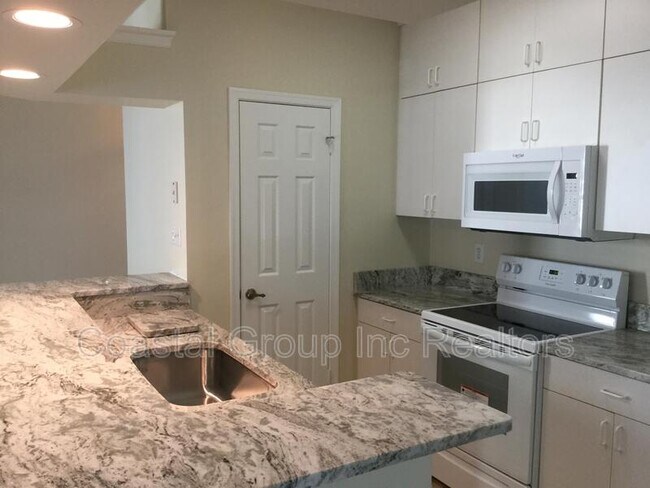 Foto del edificio - 2317 Beach Haven Drive - 1