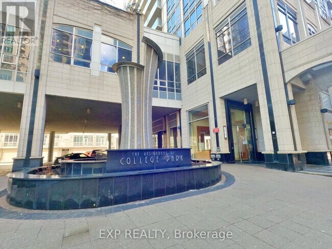 Photo du bâtiment - 761-1761 Bay St.