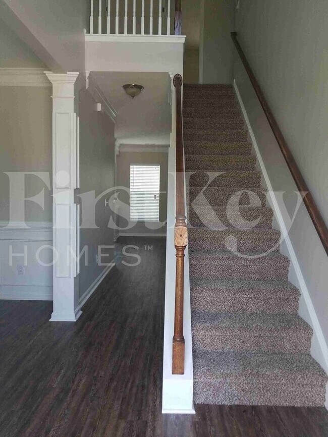 Foto del edificio - 411 Pin Oak Drive