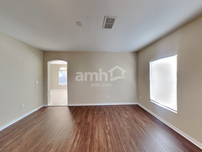 Building Photo - 2846 Prairie Iris Drive