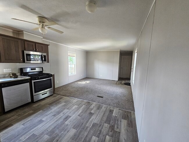 Foto del edificio - 2320 Catalpa St