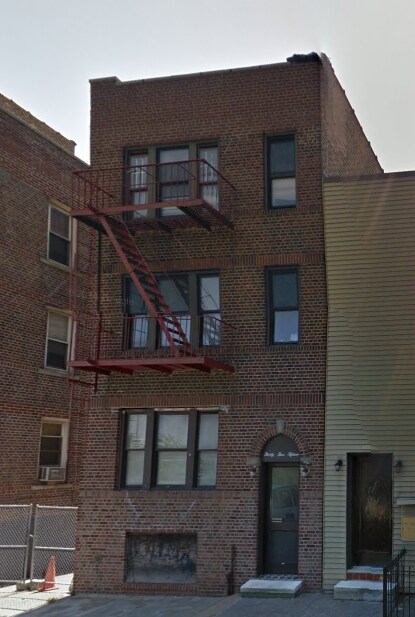 Primary Photo - 35-15 Bruckner Blvd