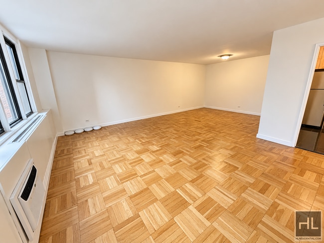 Building Photo - East 79th Street