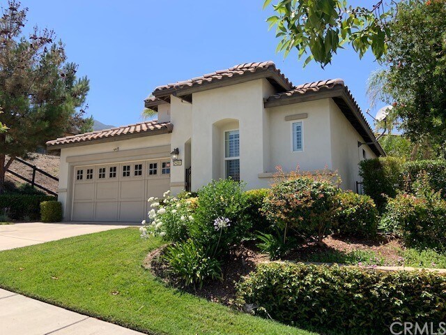 Building Photo - 24291 Augusta Dr