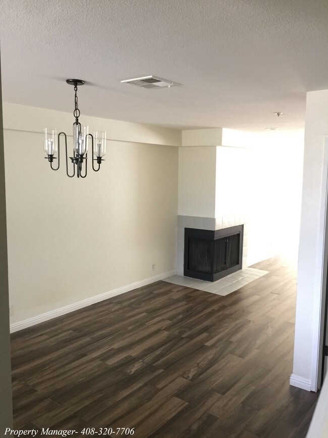 Dining Area - 161 California Ave