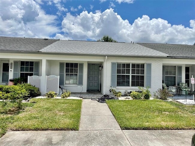 Foto del edificio - 2852 Stillwell Ct