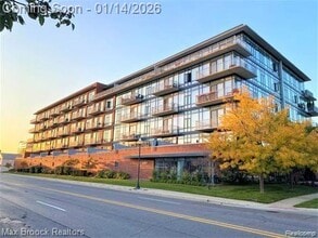 Building Photo - 101 Curry Ave