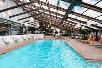 Building Photo - Regents Park