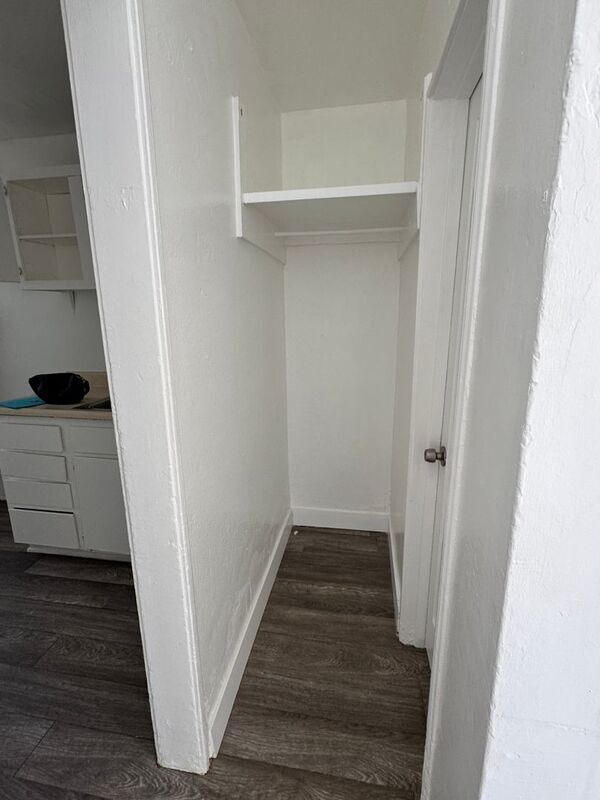 Foto del edificio - 834-846 N Davidson Ave