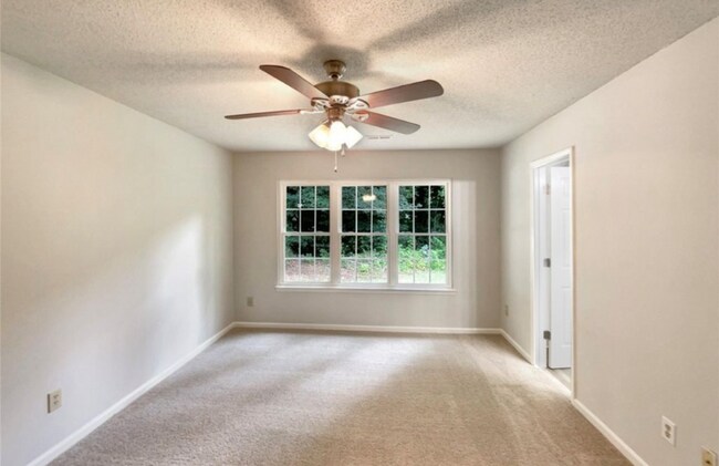 Foto del edificio - 5912 Black Bear Ct