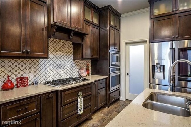 Building Photo - 4 br, 3 bath House - 425 Cristo Pass