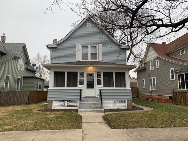 Building Photo - 416 Maple Ave