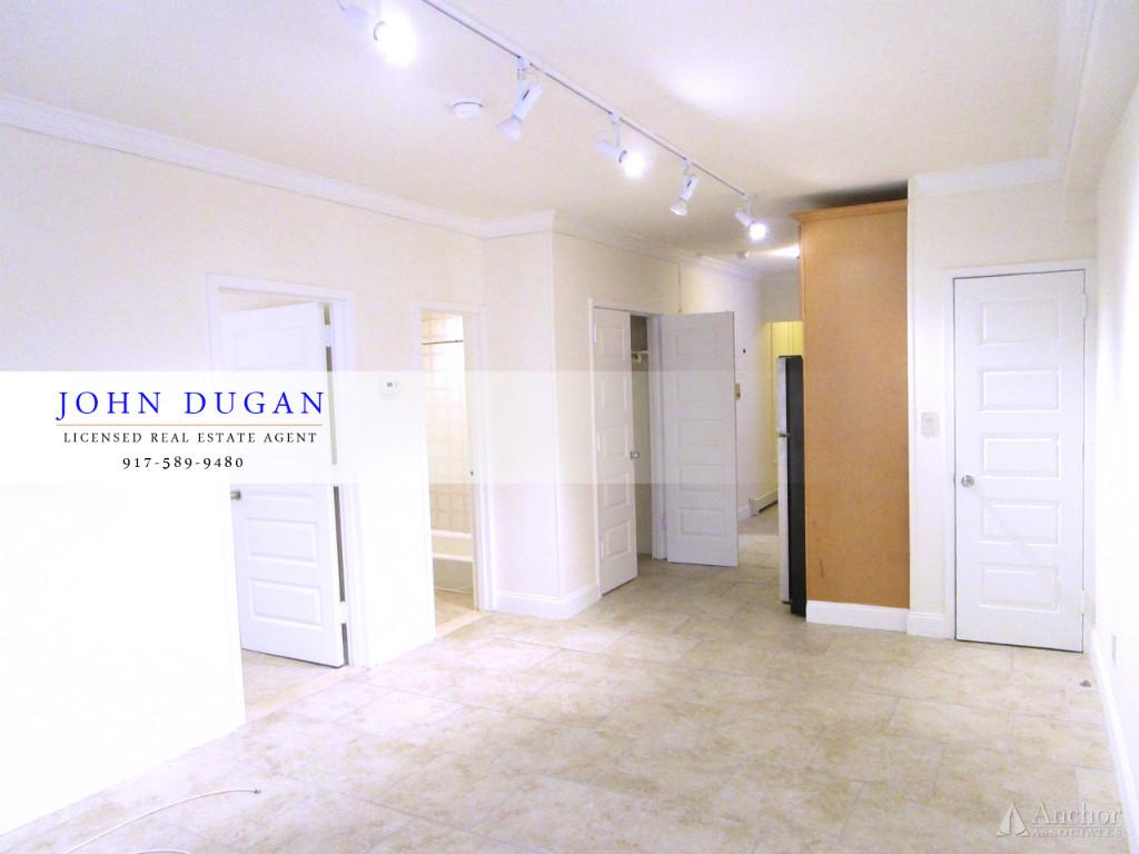 Foto principal - 748 9th Ave