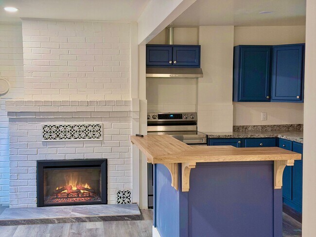 Foto del edificio - Stunning, Newly Renovated 3BR | 1BA