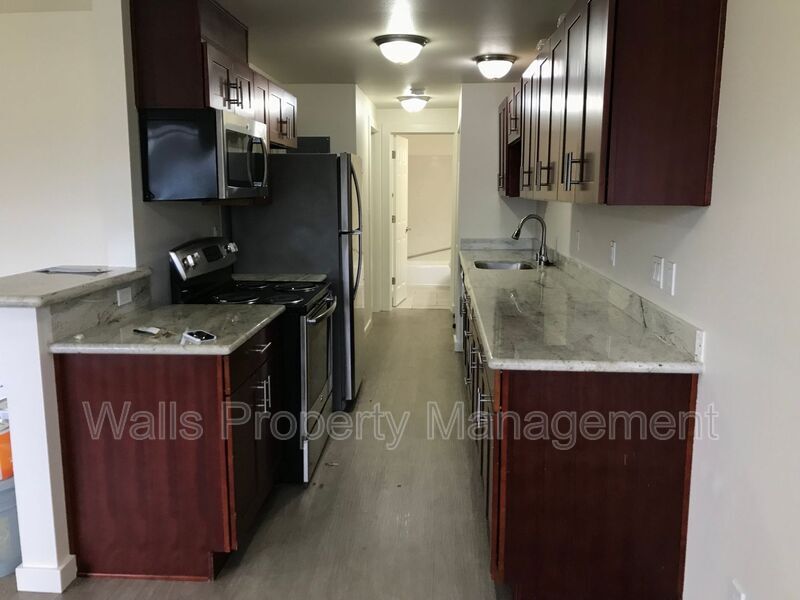 Foto principal - 2501 Thorndyke Ave W