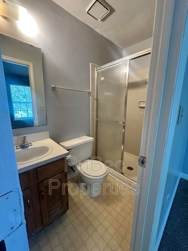 Foto del edificio - 6303 Windsor Gate Ln