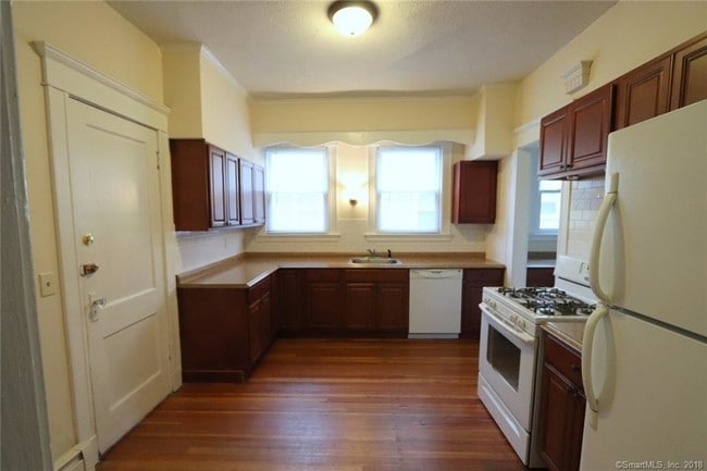 Building Photo - 814 Orange St