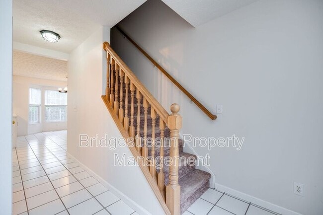Foto del edificio - 4448 Forest Ridge Blvd