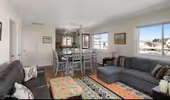 Foto del edificio - 408 Coolidge Ave