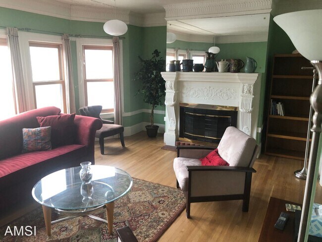 Building Photo - 4 br, 2 bath House - 835 40th Ave