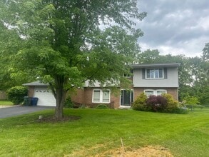 Building Photo - 848 Stinson Ct