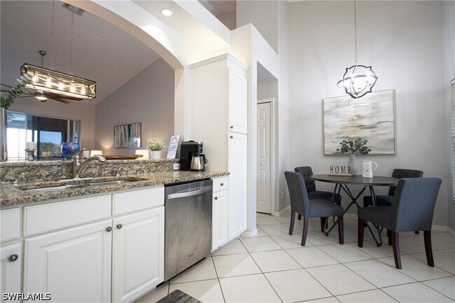 Foto del edificio - 5705 Heron Ln