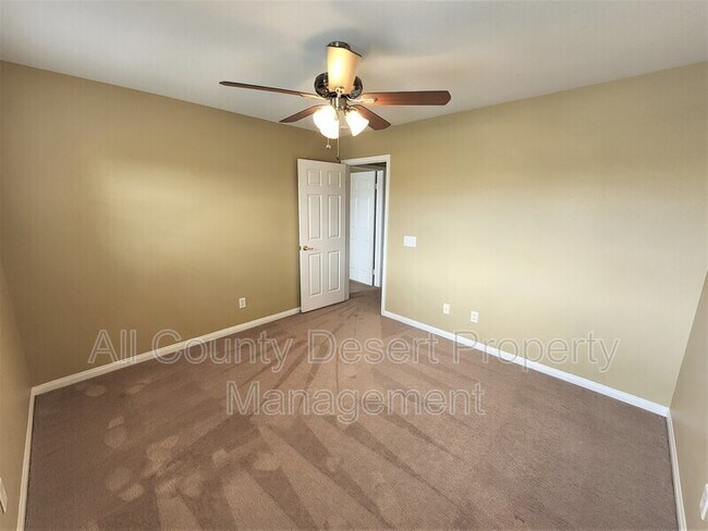 Building Photo - 84543 Strada Way