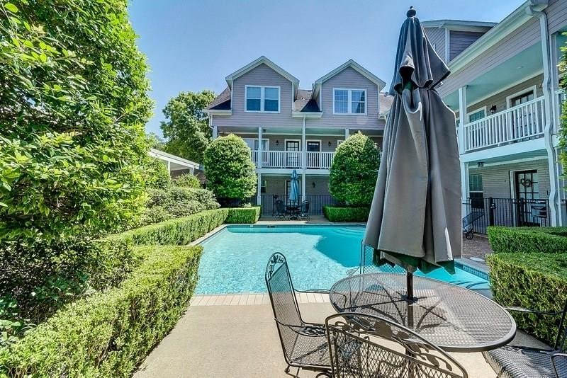 Foto principal - 1621 Heights Blvd